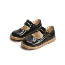 Load image into Gallery viewer, Bekamille Girls Leather Shoes Autumn Solid Color Restro Flat Sneakers Kids Shoes for Girl Princess Baby Dancing Shoes SMG056
